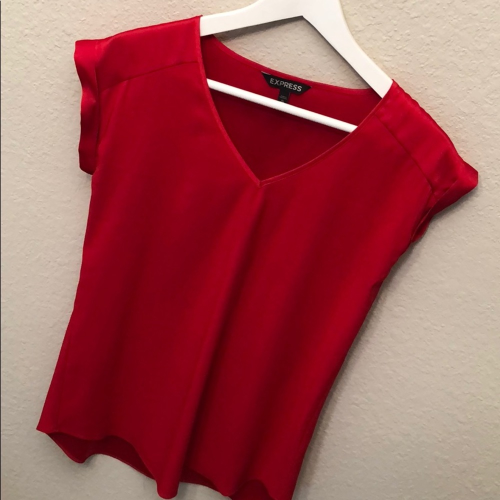 Red Top - Picture 2 of 4